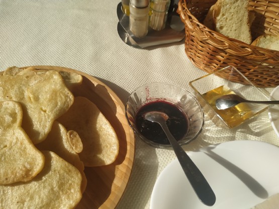 Ushqime tradicionale te zones Lepushe, Restorant Hotel Alpini Lepushe, Restorant Bujtina Bjeshket e Kelmendit Shkoder, Agro Turizmi Lepushe